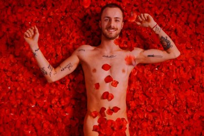 axel hotels san valentin american beauty gay